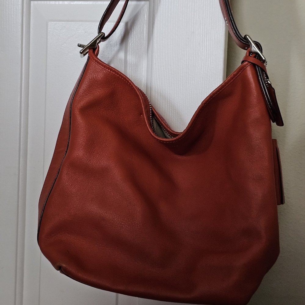 Coach Large Burnt Orange Slouch Hobo Tote Purse - Picture 3 of 7
